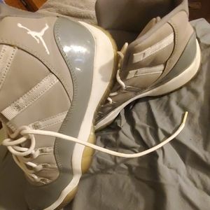 Air Jordan 11 retro 2001